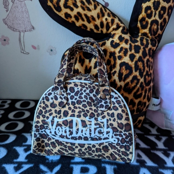 Von Dutch Handbags - von dutch leopard purse